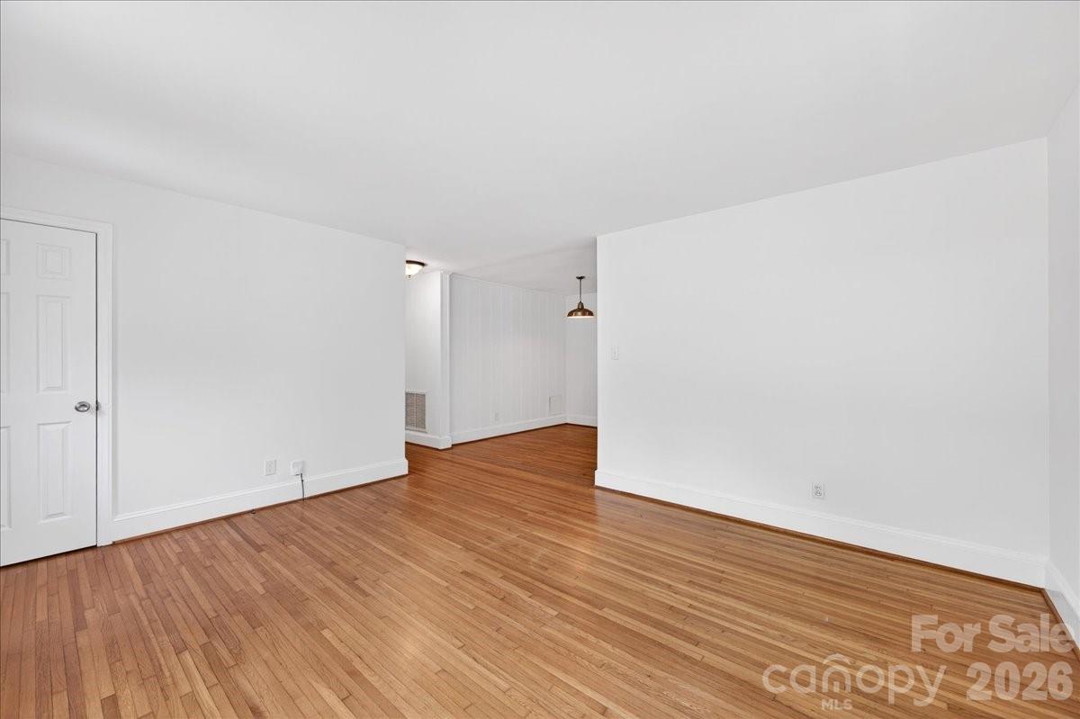 5413 Gwynne Avenue Charlotte NC 28205
