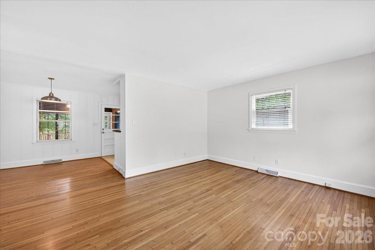 5413 Gwynne Avenue Charlotte NC 28205