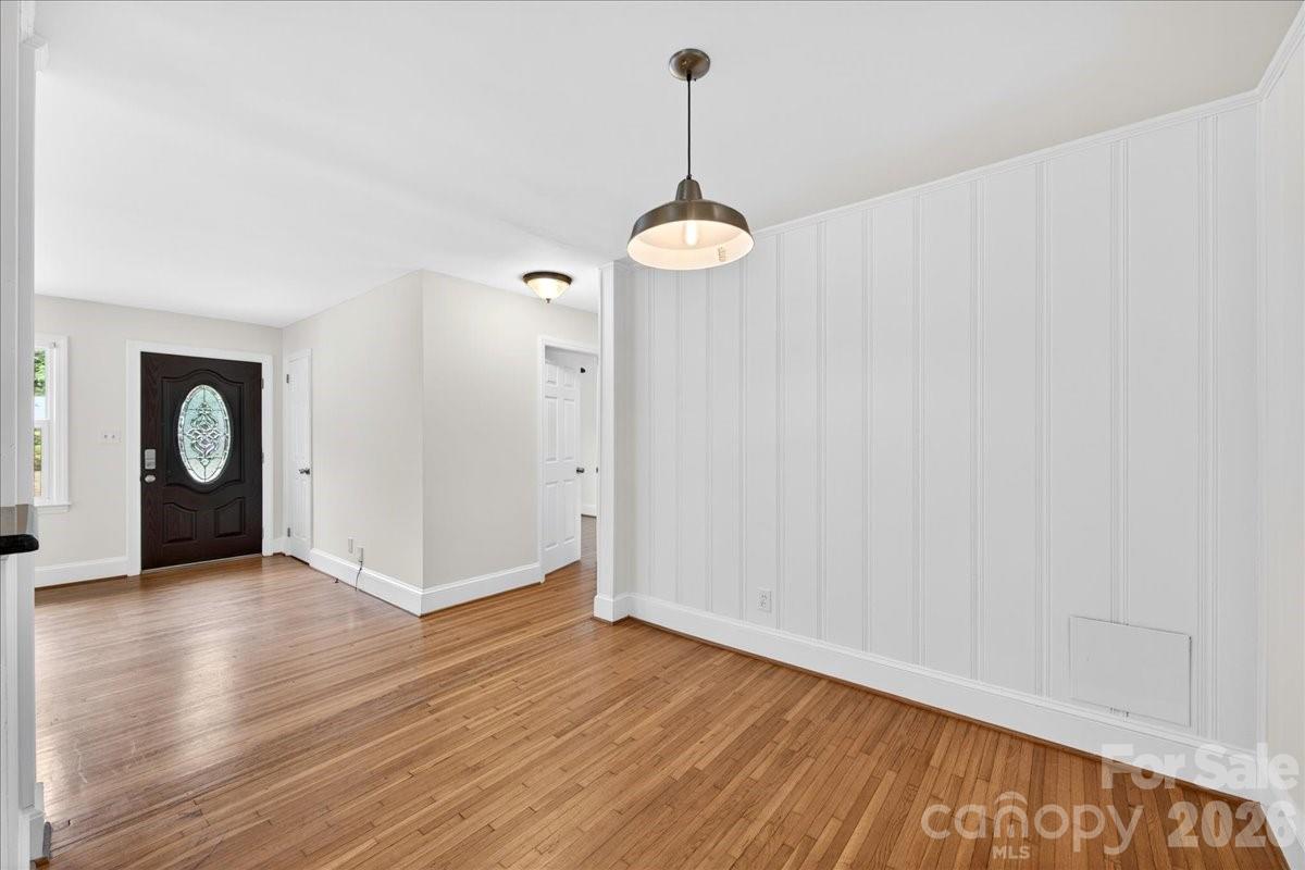 5413 Gwynne Avenue Charlotte NC 28205