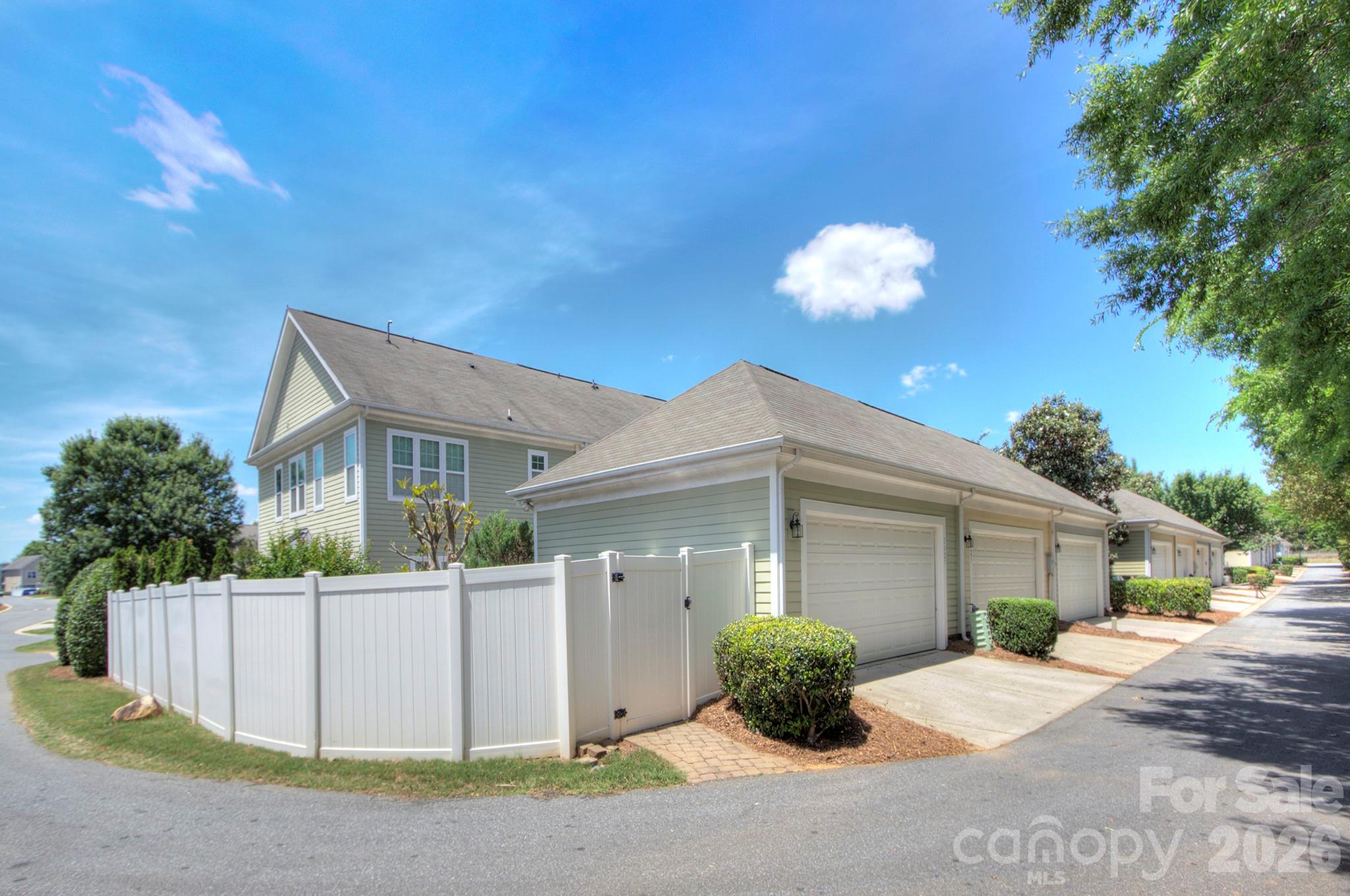 1023 White Point Drive Huntersville NC 28078