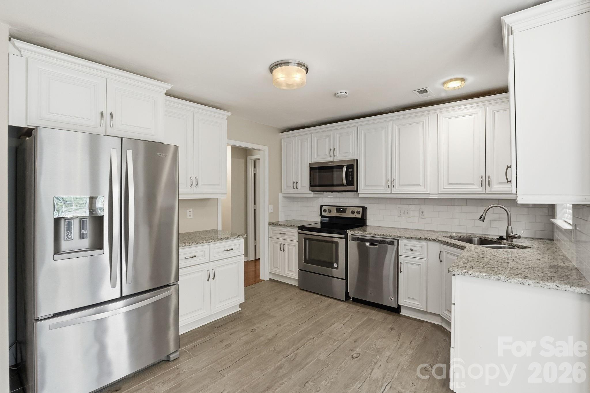 6914 Weirton Place Charlotte NC 28226
