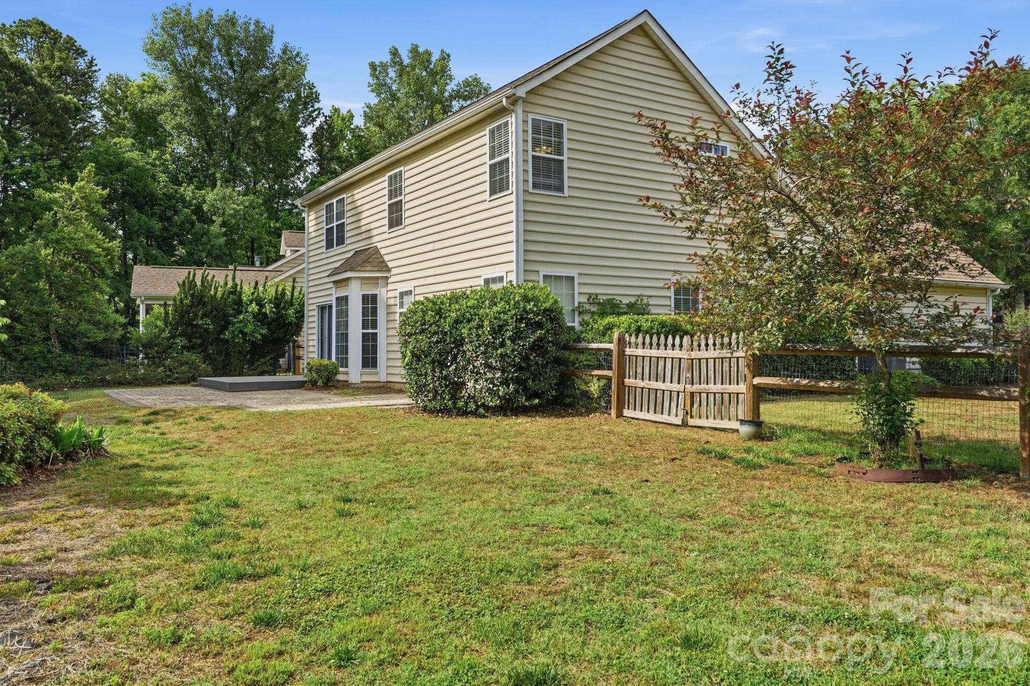 6914 Weirton Place Charlotte NC 28226