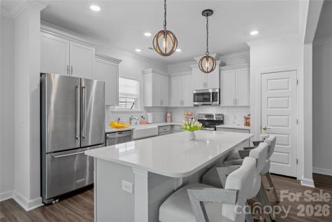 1057 Woodview Ridge Trail Lewisville NC 27023