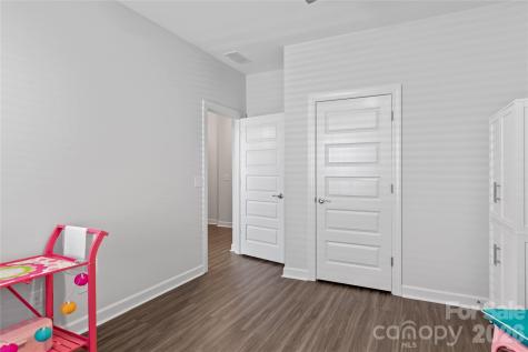 1057 Woodview Ridge Trail Lewisville NC 27023