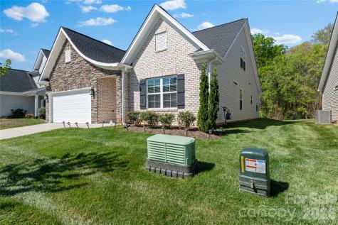 1057 Woodview Ridge Trail Lewisville NC 27023