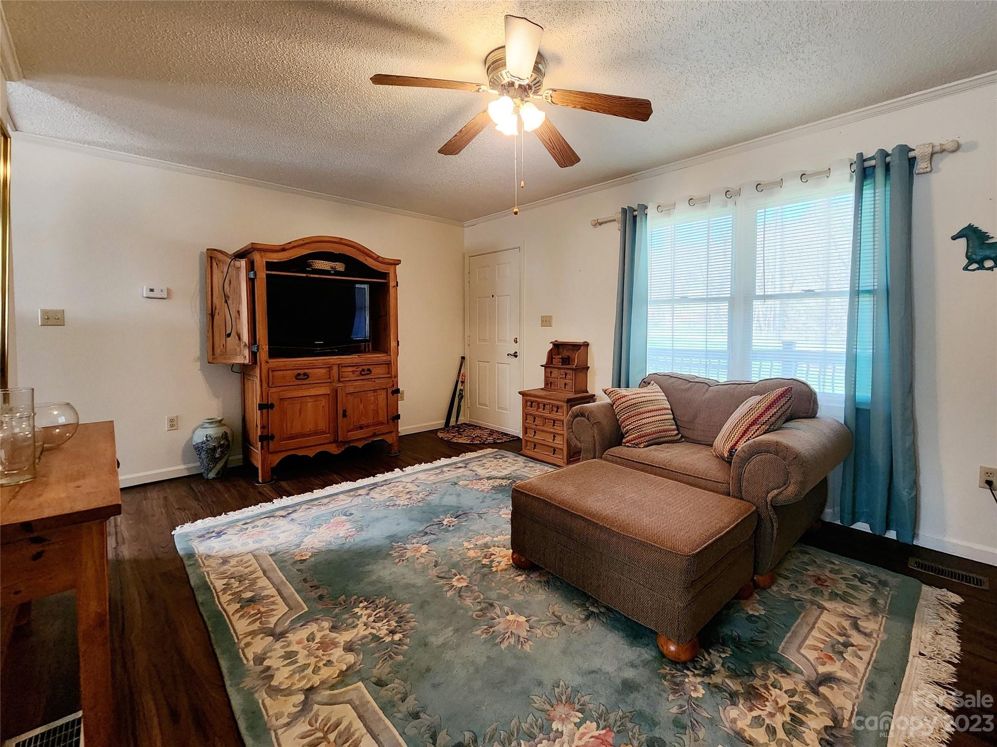 1190 Jupiter Road Weaverville NC 28787
