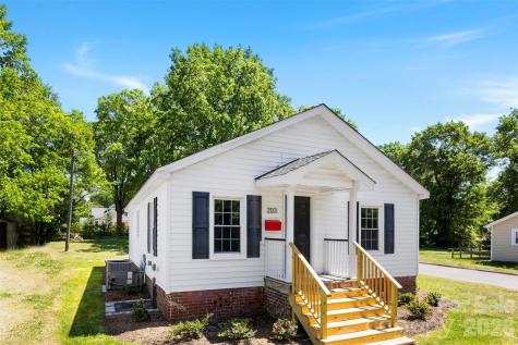 203 Sacco Street Belmont NC 28012