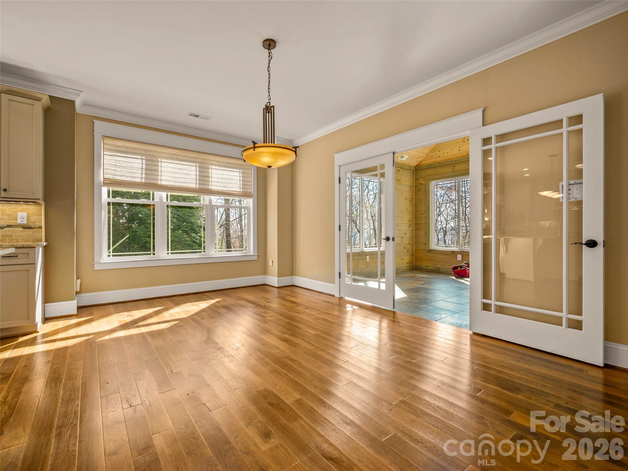 439 Monarch Road Hendersonville NC 28739