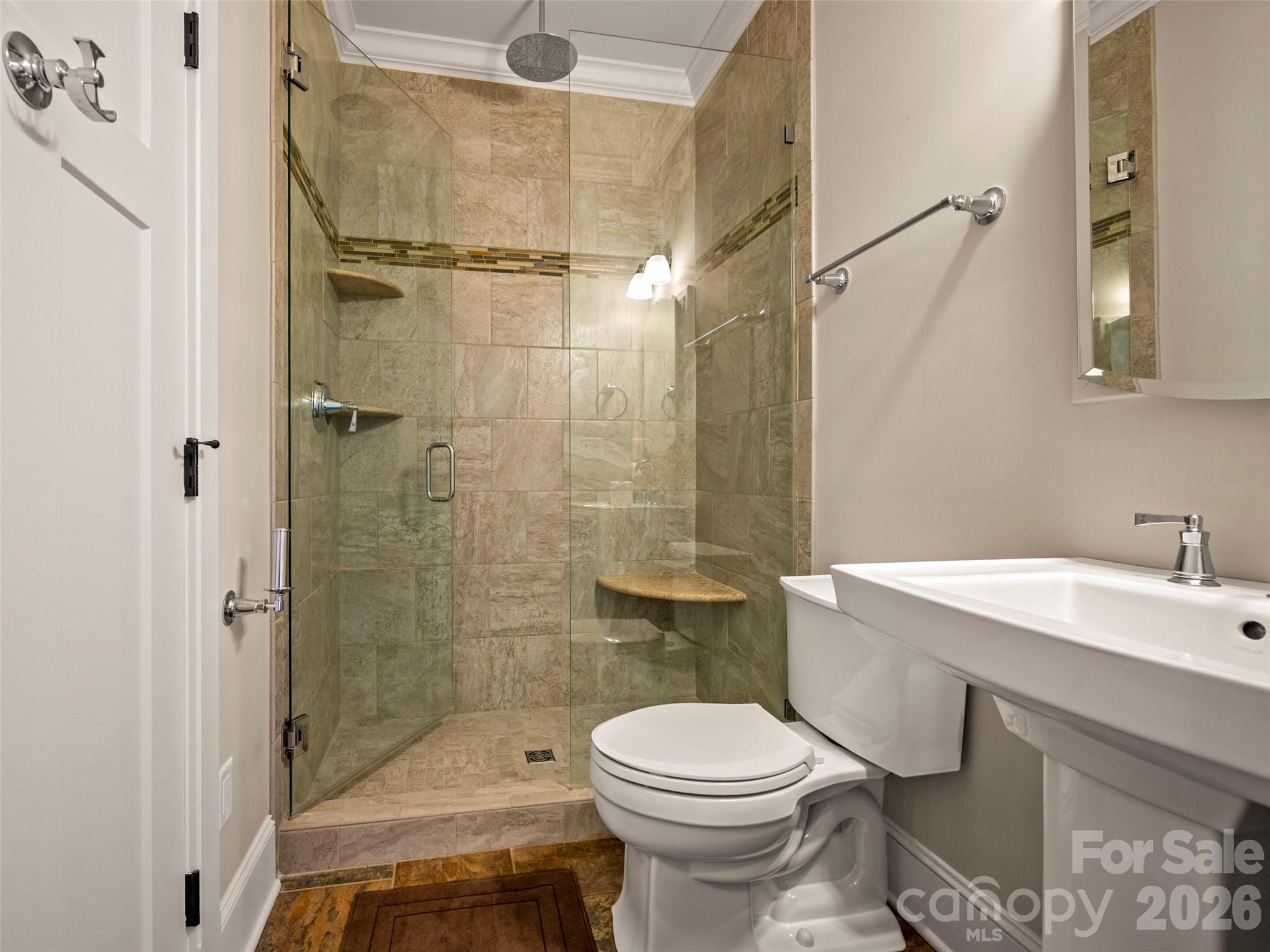 439 Monarch Road Hendersonville NC 28739