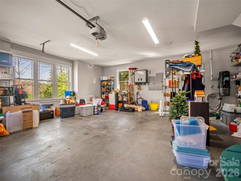 439 Monarch Road Hendersonville NC 28739