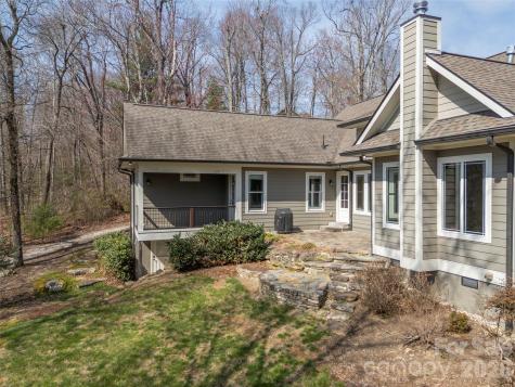 439 Monarch Road Hendersonville NC 28739