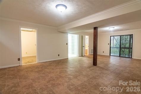 120 Breckenridge Court Hendersonville NC 28739