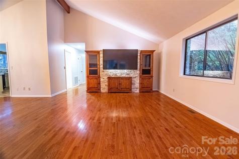 120 Breckenridge Court Hendersonville NC 28739