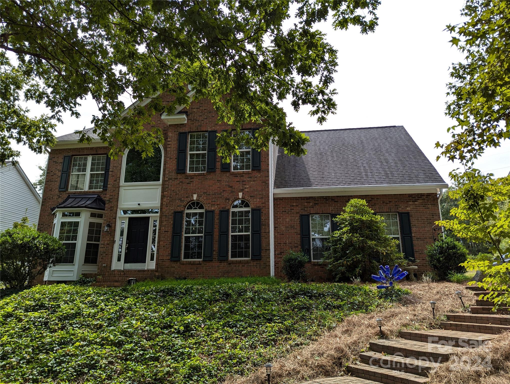 2000 Mount Isle Harbor Drive Charlotte NC 28214