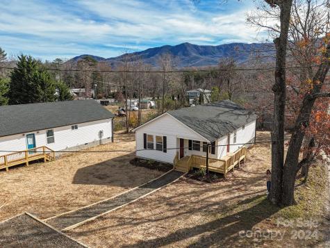 21 Avena Street Black Mountain NC 28711