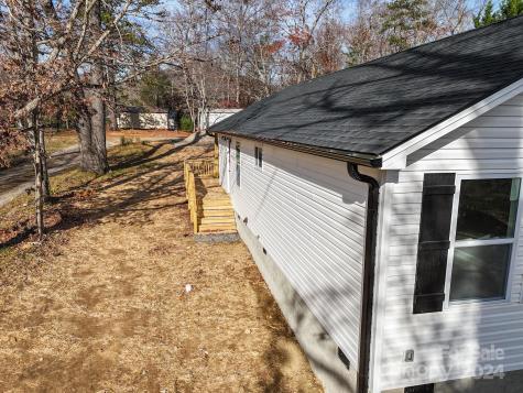 21 Avena Street Black Mountain NC 28711