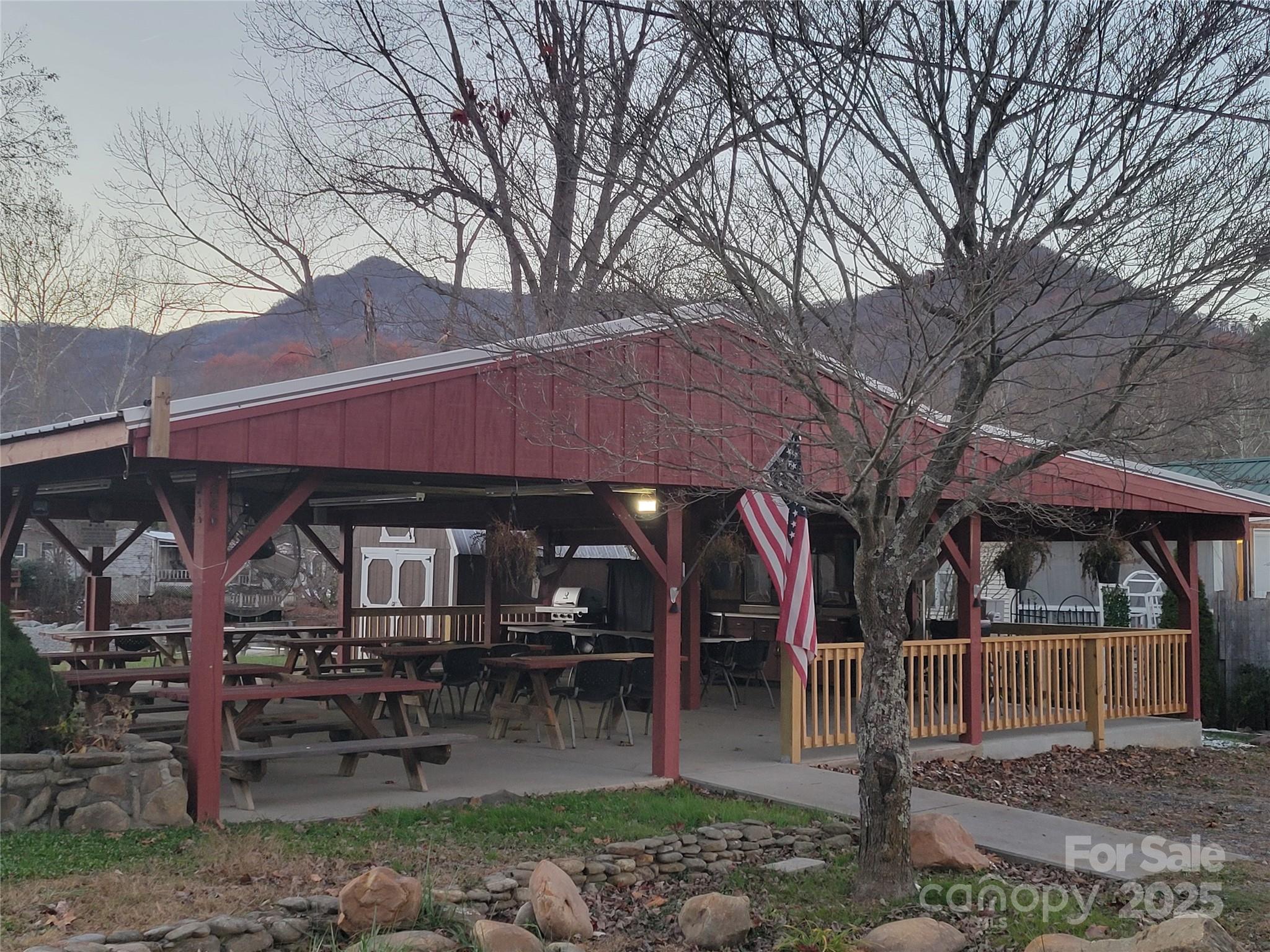 141 Pike Point Waynesville NC 28785