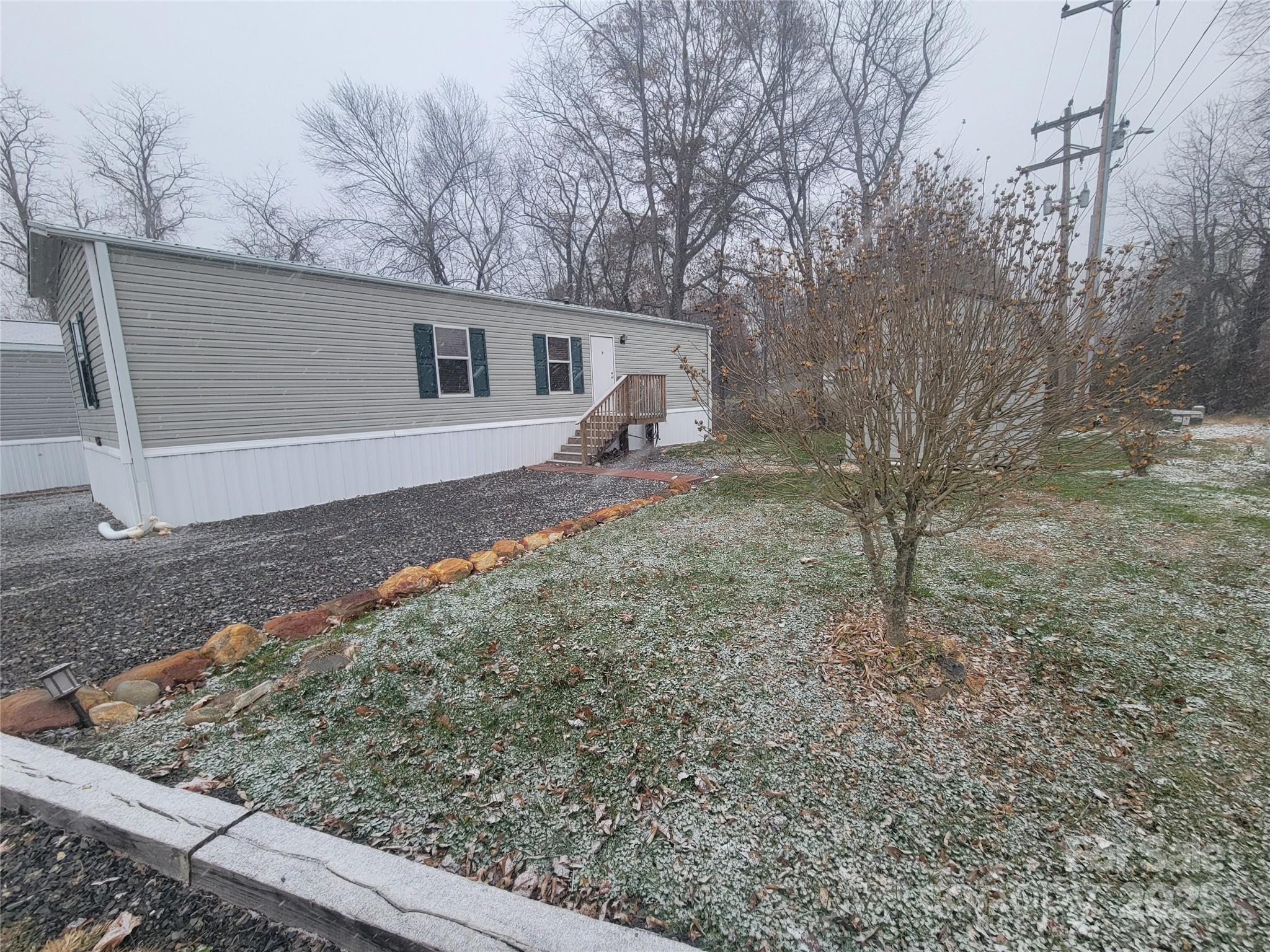 141 Pike Point Waynesville NC 28785