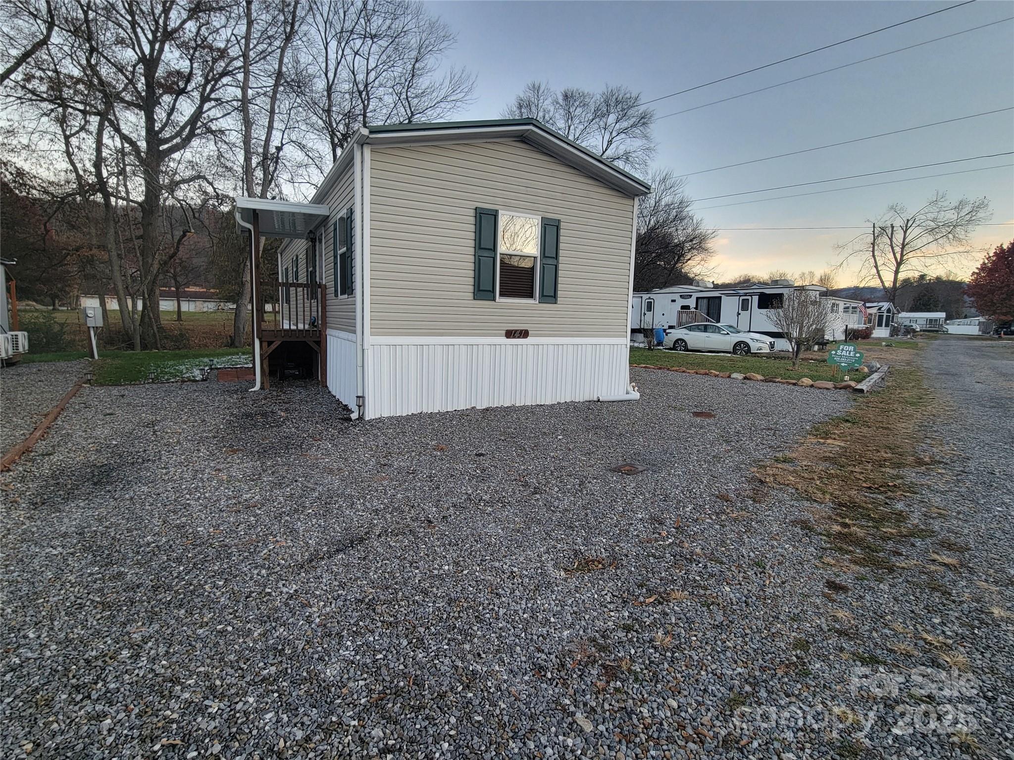 141 Pike Point Waynesville NC 28785