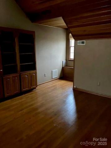 4462-1 Hoover Road Lawndale NC 28090
