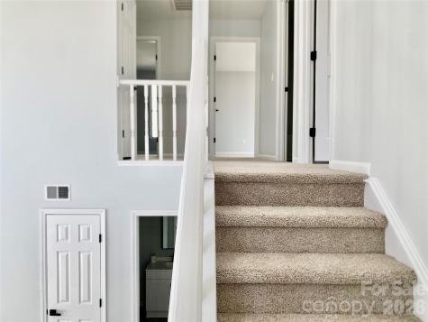 9428 White Cedar Court Charlotte NC 28213
