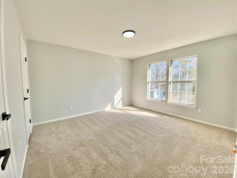 9428 White Cedar Court Charlotte NC 28213