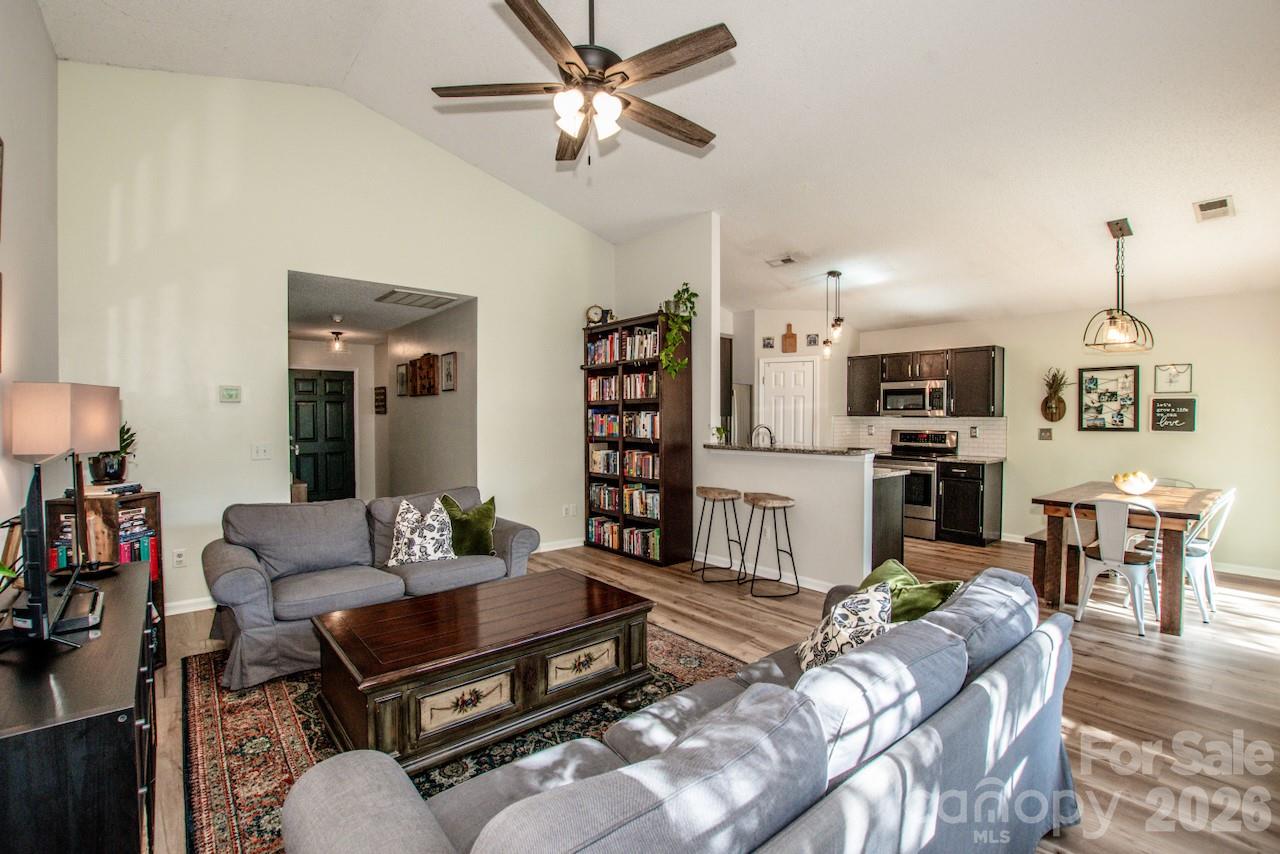 122 Creston Court Mooresville NC 28115