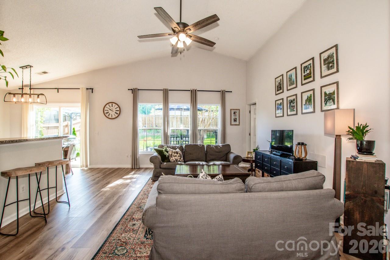 122 Creston Court Mooresville NC 28115