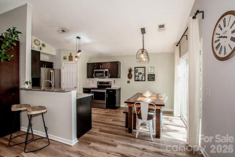 122 Creston Court Mooresville NC 28115