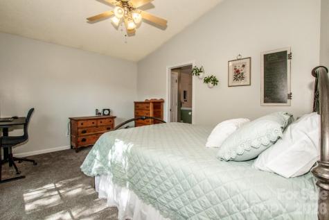 122 Creston Court Mooresville NC 28115
