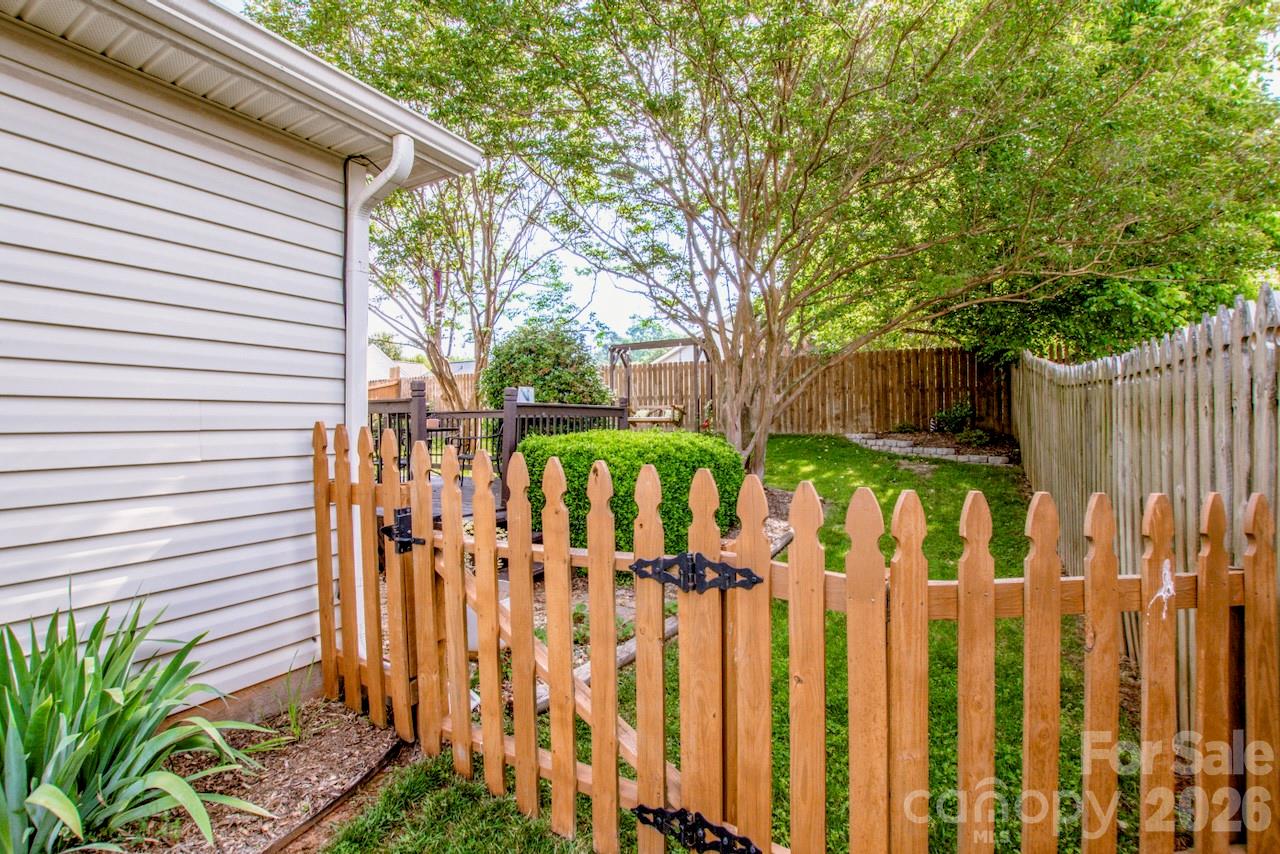 122 Creston Court Mooresville NC 28115