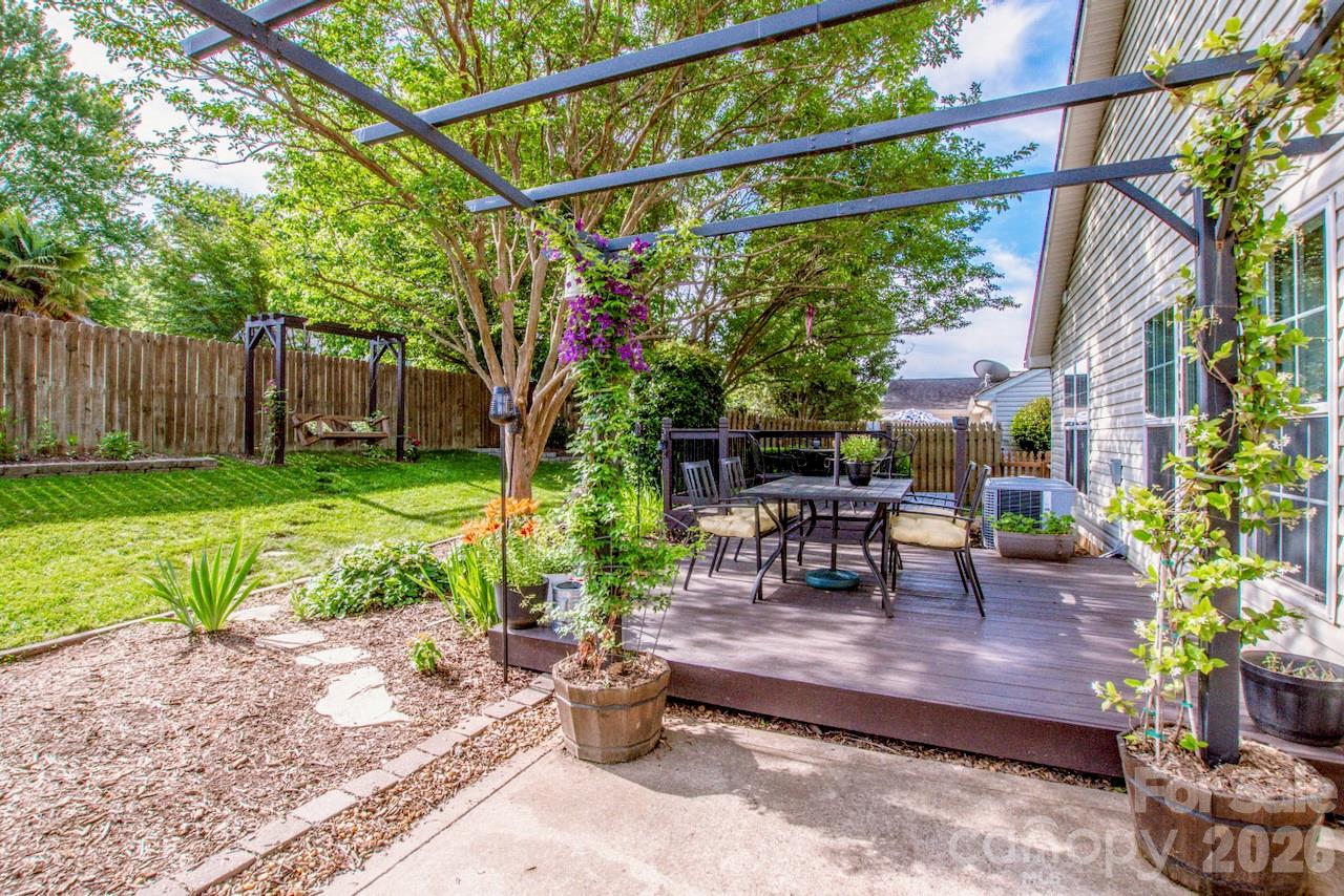 122 Creston Court Mooresville NC 28115