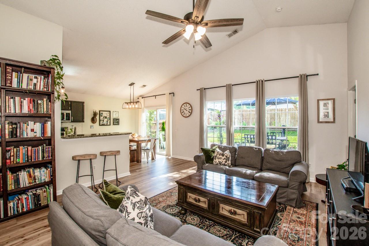122 Creston Court Mooresville NC 28115
