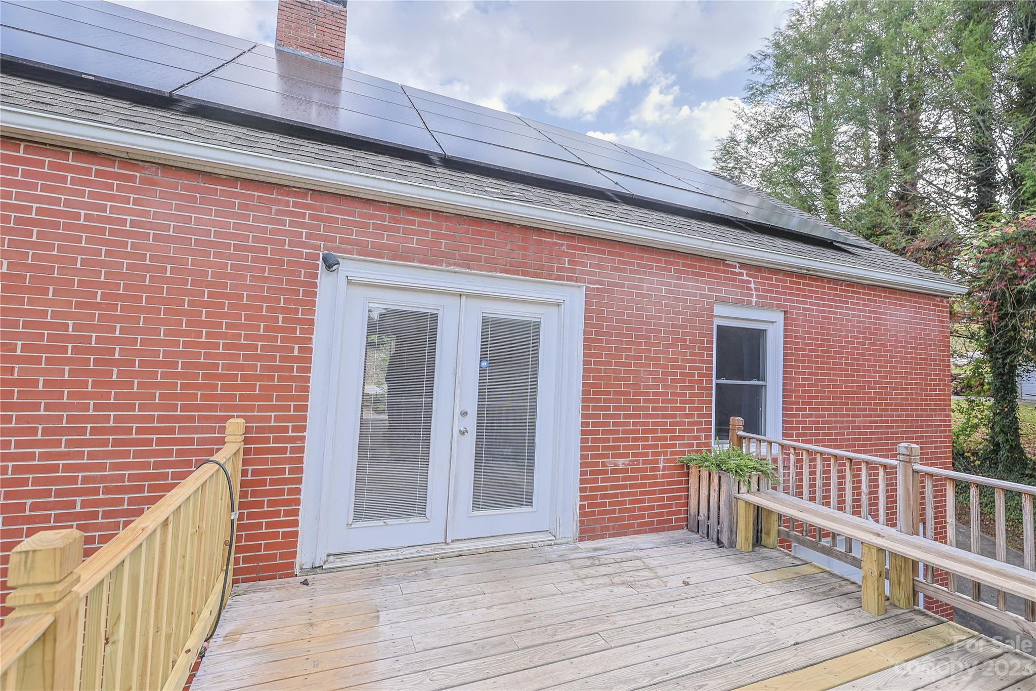 144 Blalock Street Canton NC 28716