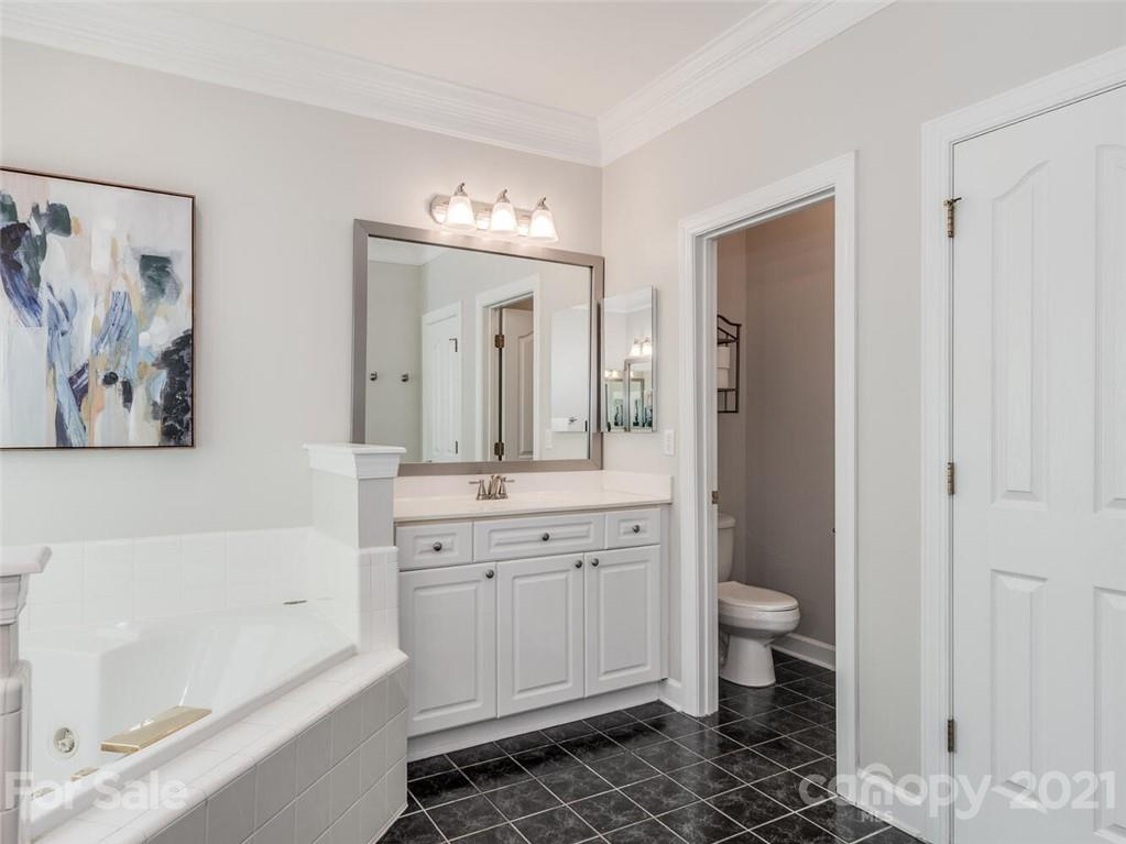 9021 Cardinal Ridge Court Charlotte NC 28270