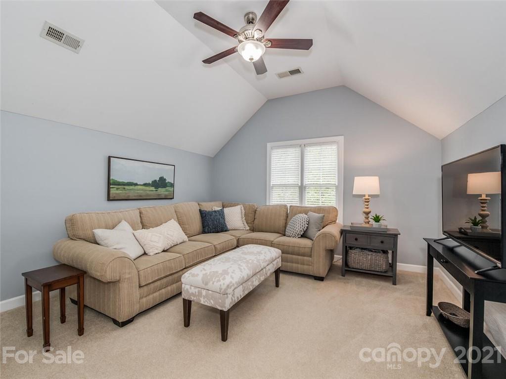 9021 Cardinal Ridge Court Charlotte NC 28270
