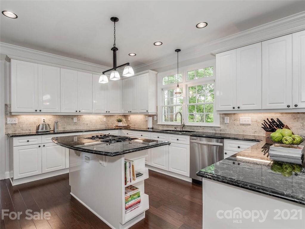 9021 Cardinal Ridge Court Charlotte NC 28270