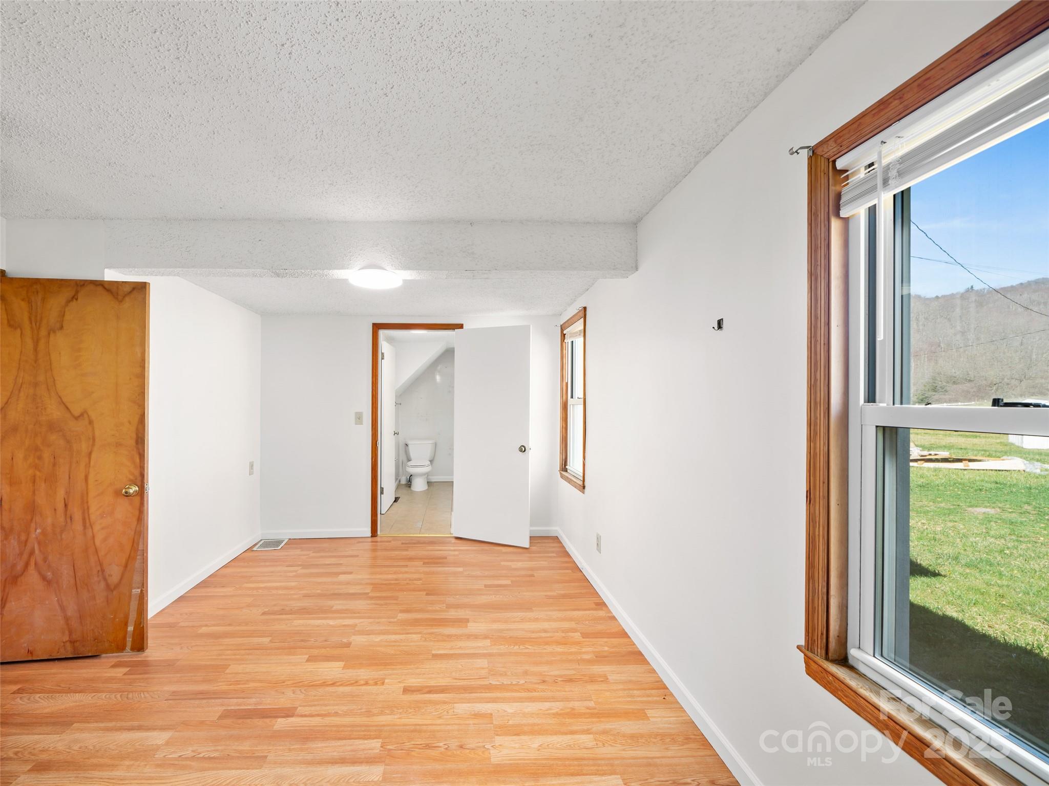 384 Flat Creek Road Fairview NC 28730