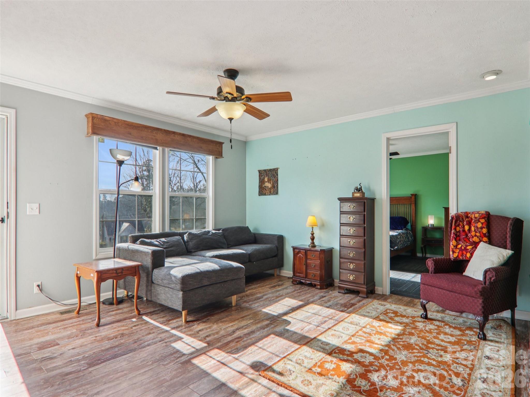 3195 N Clear Creek Road Hendersonville NC 28792