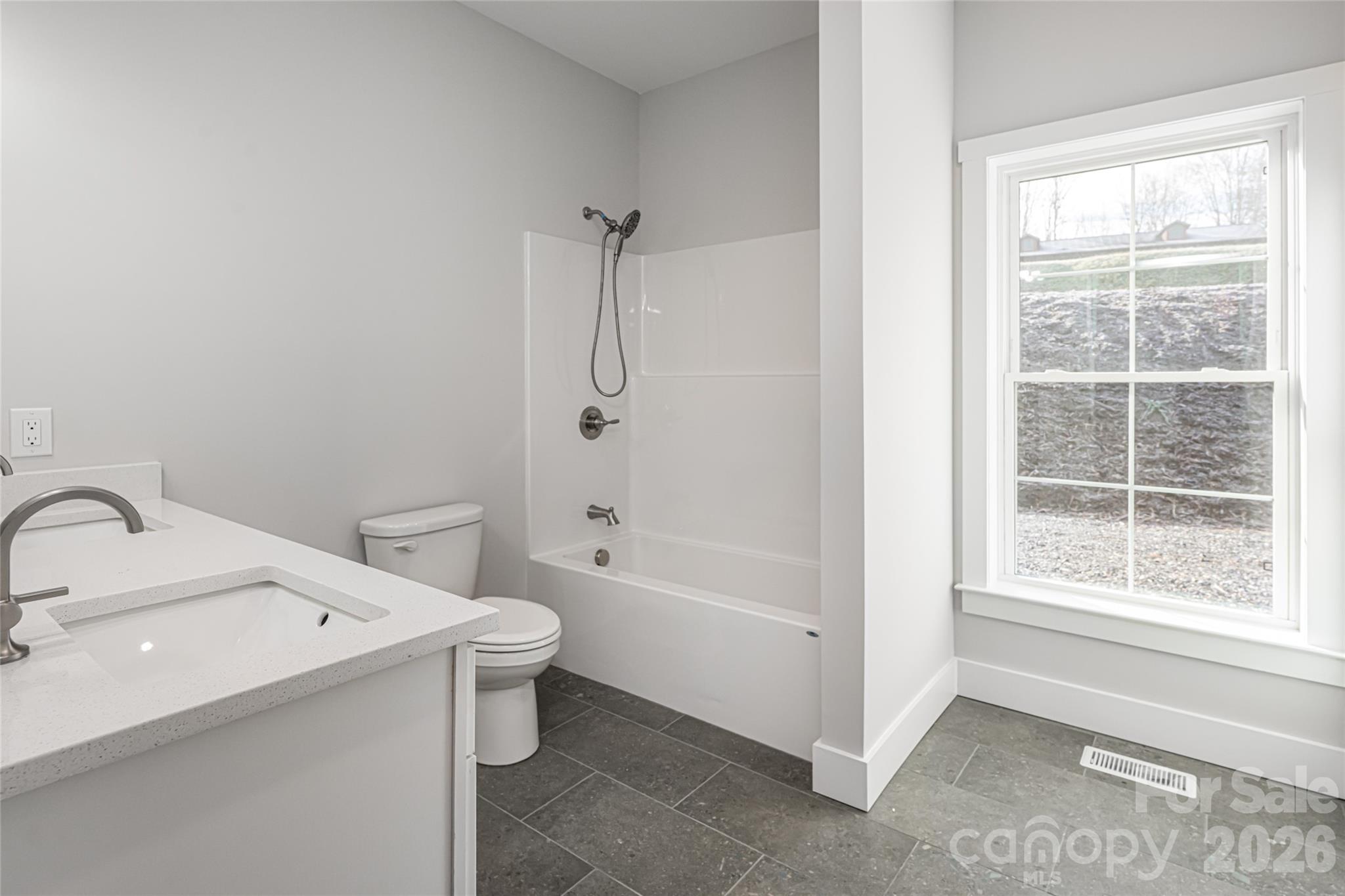 87 Locust Grove Road Weaverville NC 28787
