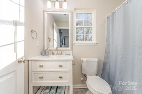 201 Hendrix Drive Kernersville NC 27284