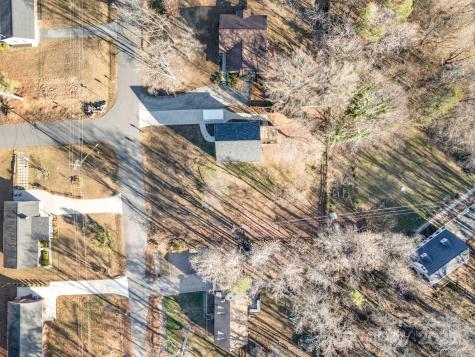 201 Hendrix Drive Kernersville NC 27284