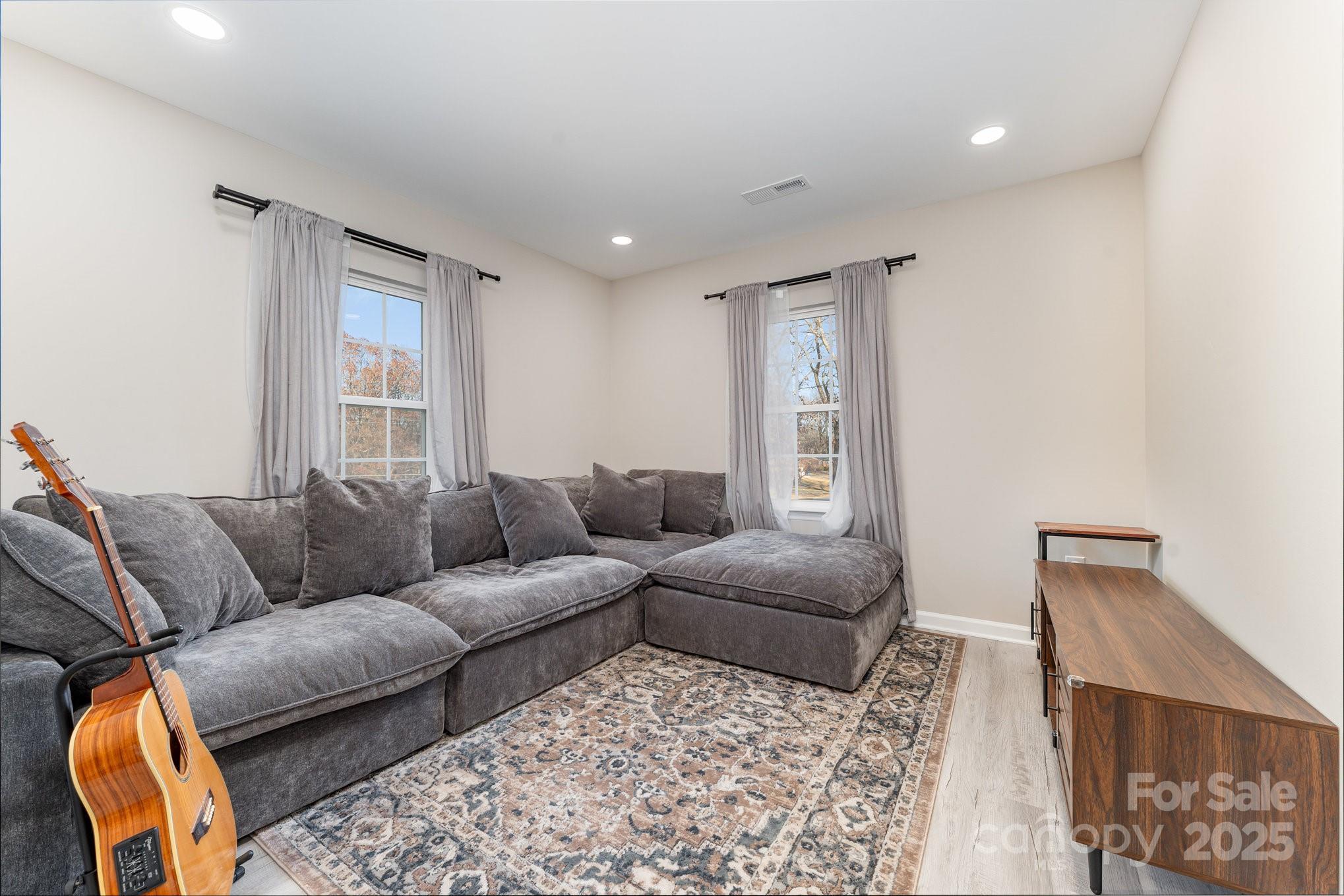 201 Hendrix Drive Kernersville NC 27284