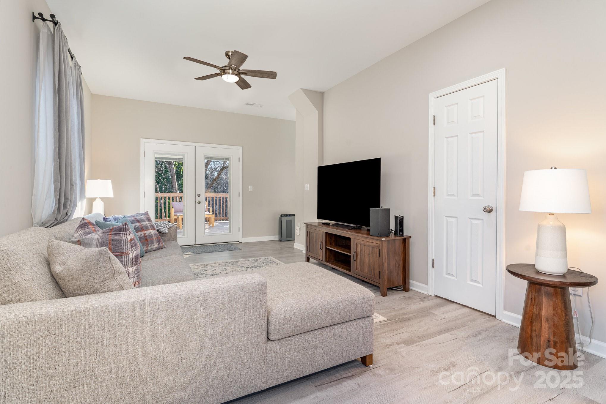 201 Hendrix Drive Kernersville NC 27284