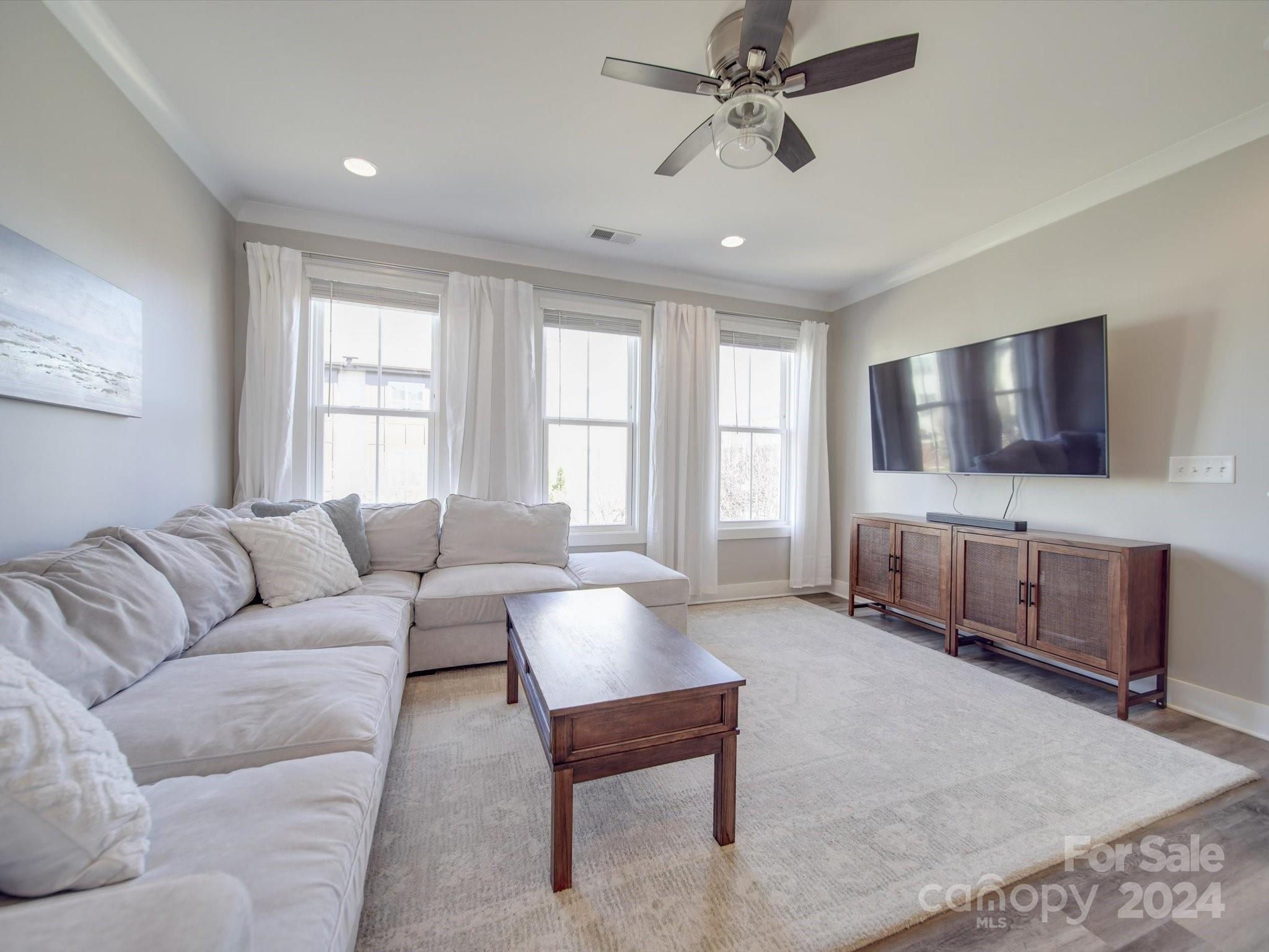 757 Seigle Point Drive Charlotte NC 28204