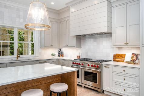 4008 Nettie Court Charlotte NC 28211