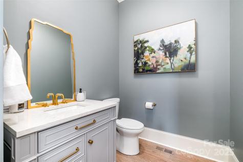 4008 Nettie Court Charlotte NC 28211