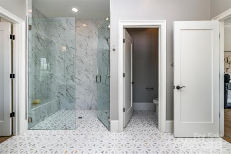 4008 Nettie Court Charlotte NC 28211