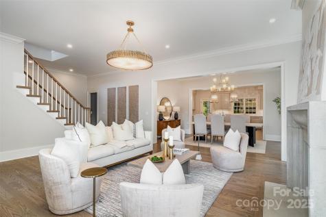 4008 Nettie Court Charlotte NC 28211