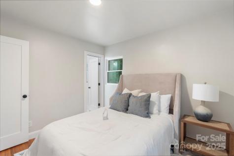 3900 Colebrook Road Charlotte NC 28215